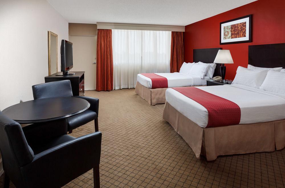 Baymont By Wyndham Fayetteville Fort Bragg Area Dış mekan fotoğraf