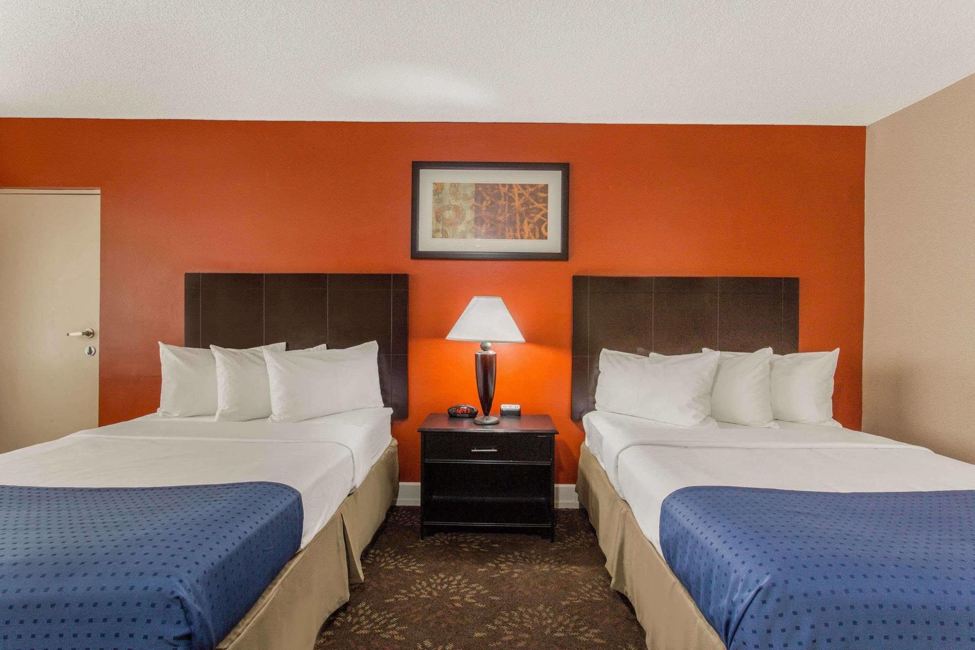 Baymont By Wyndham Fayetteville Fort Bragg Area Dış mekan fotoğraf